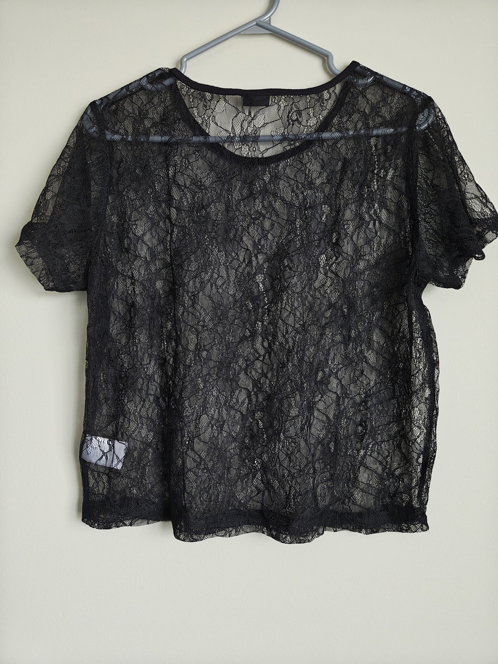 Black Lace Short-Sleeve Pajama Set with Lounge Pants - Picture 10 of 12